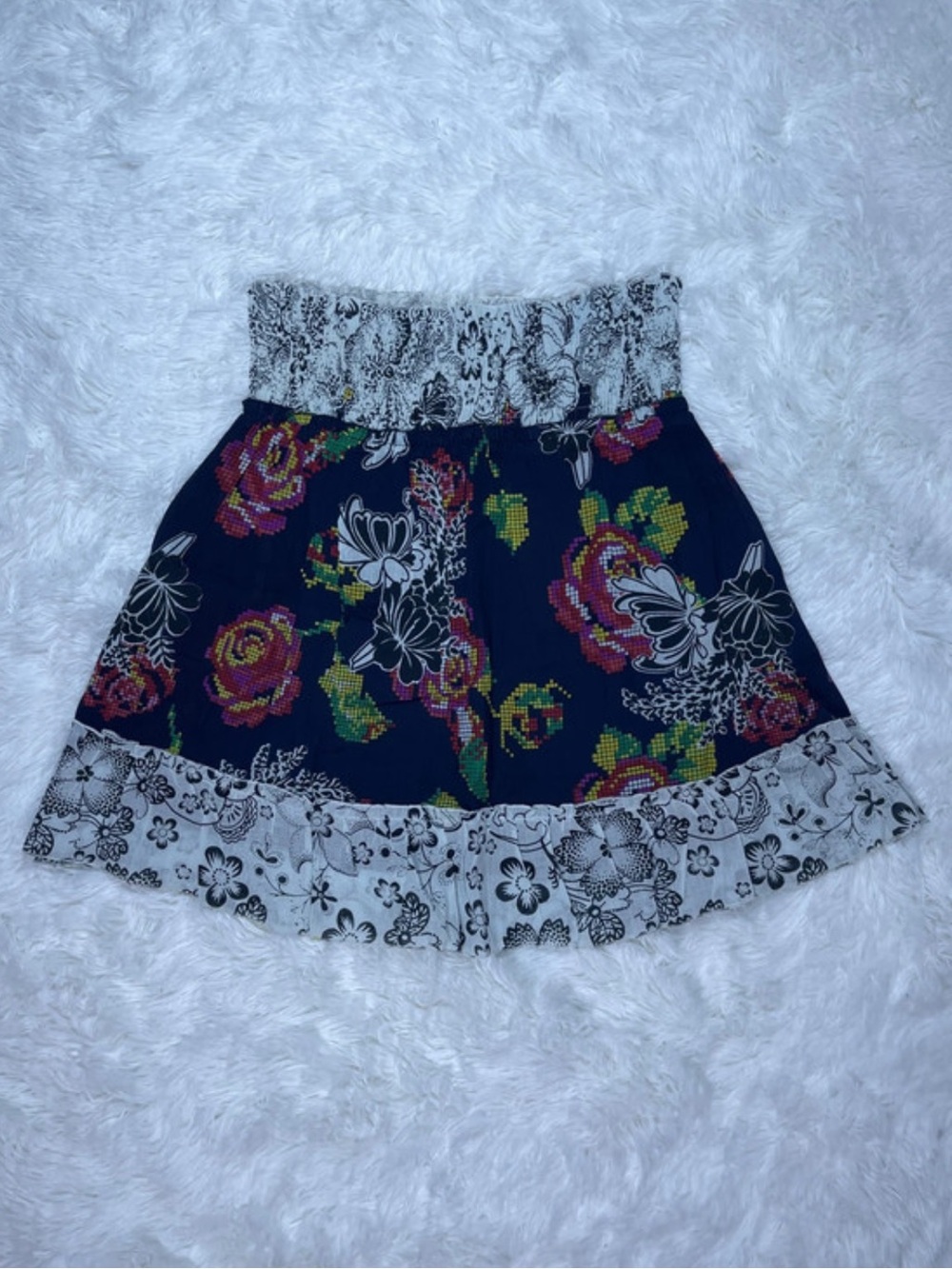 Jasmine Women’s Navy Floral Skater Skirt with Pink, Green & White Details size S